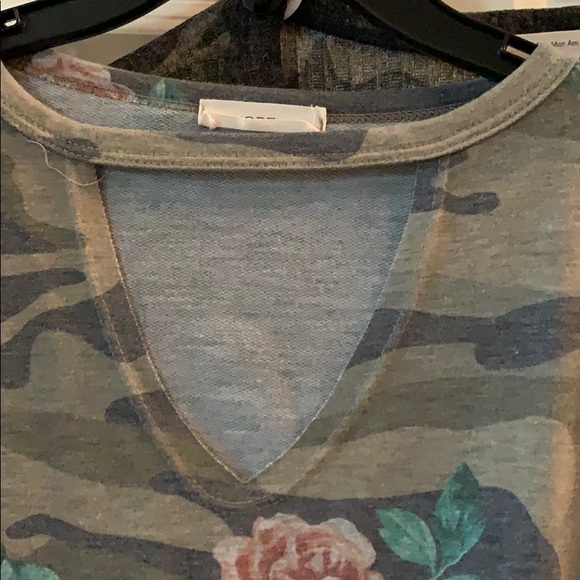 Tie Front Tops - Picture 3 of 5